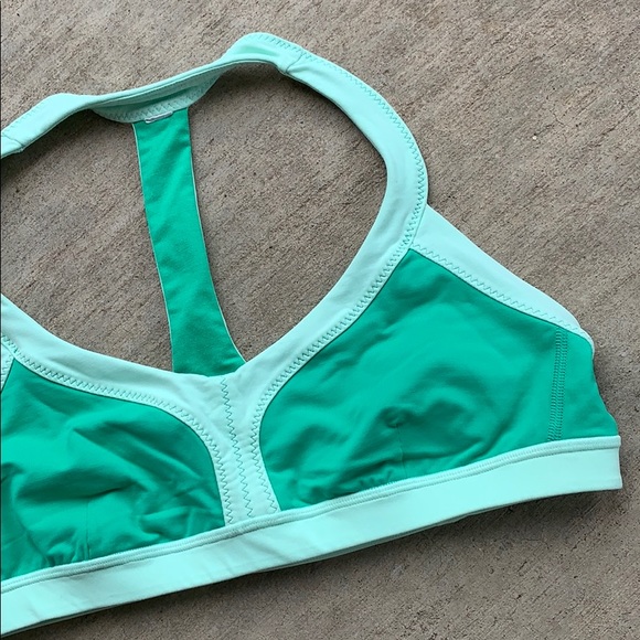 lululemon green sports bra